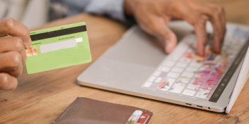 Developing Localized Experiences for Ecommerce Success